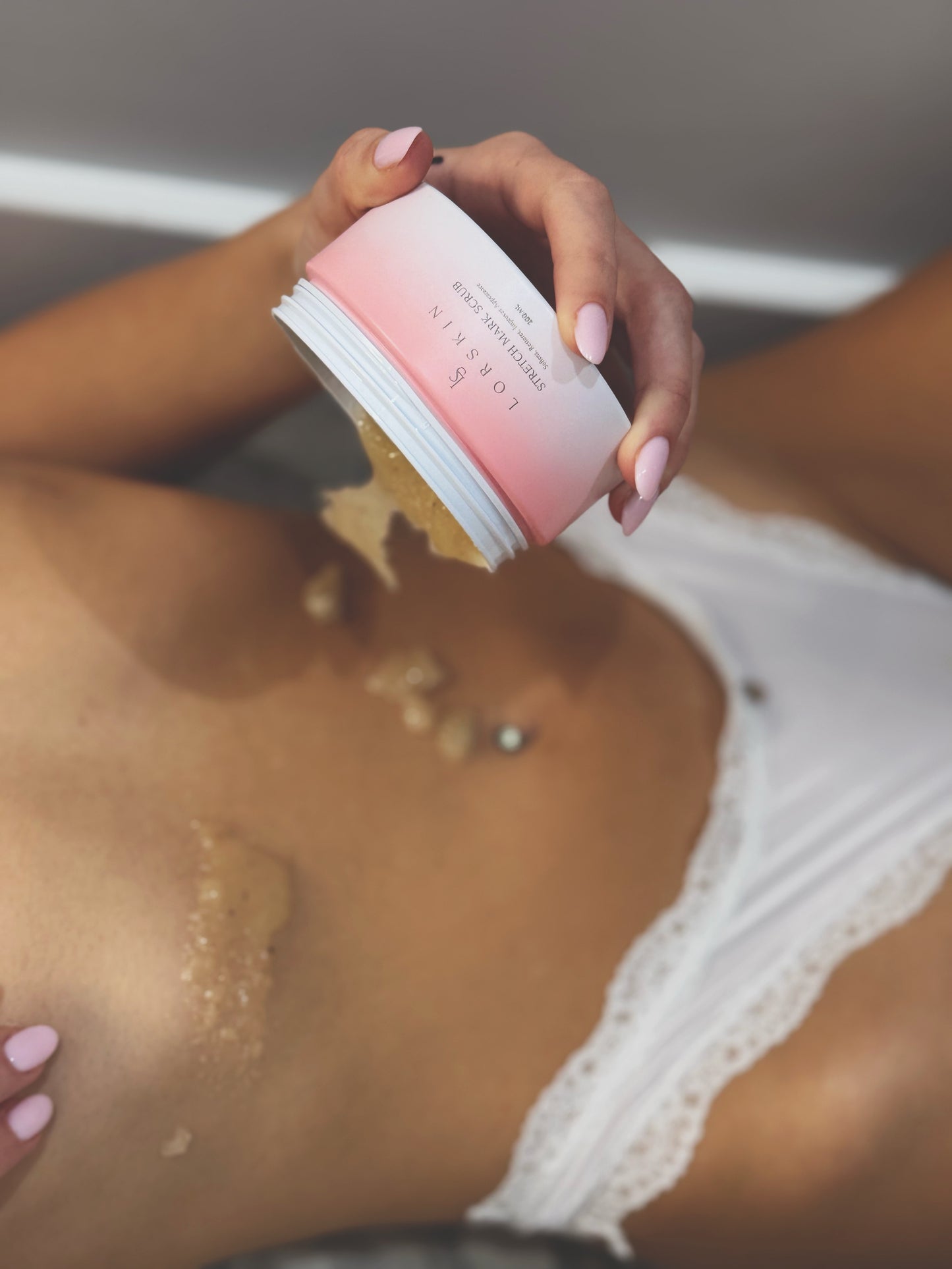 Stretch Marks Scrub